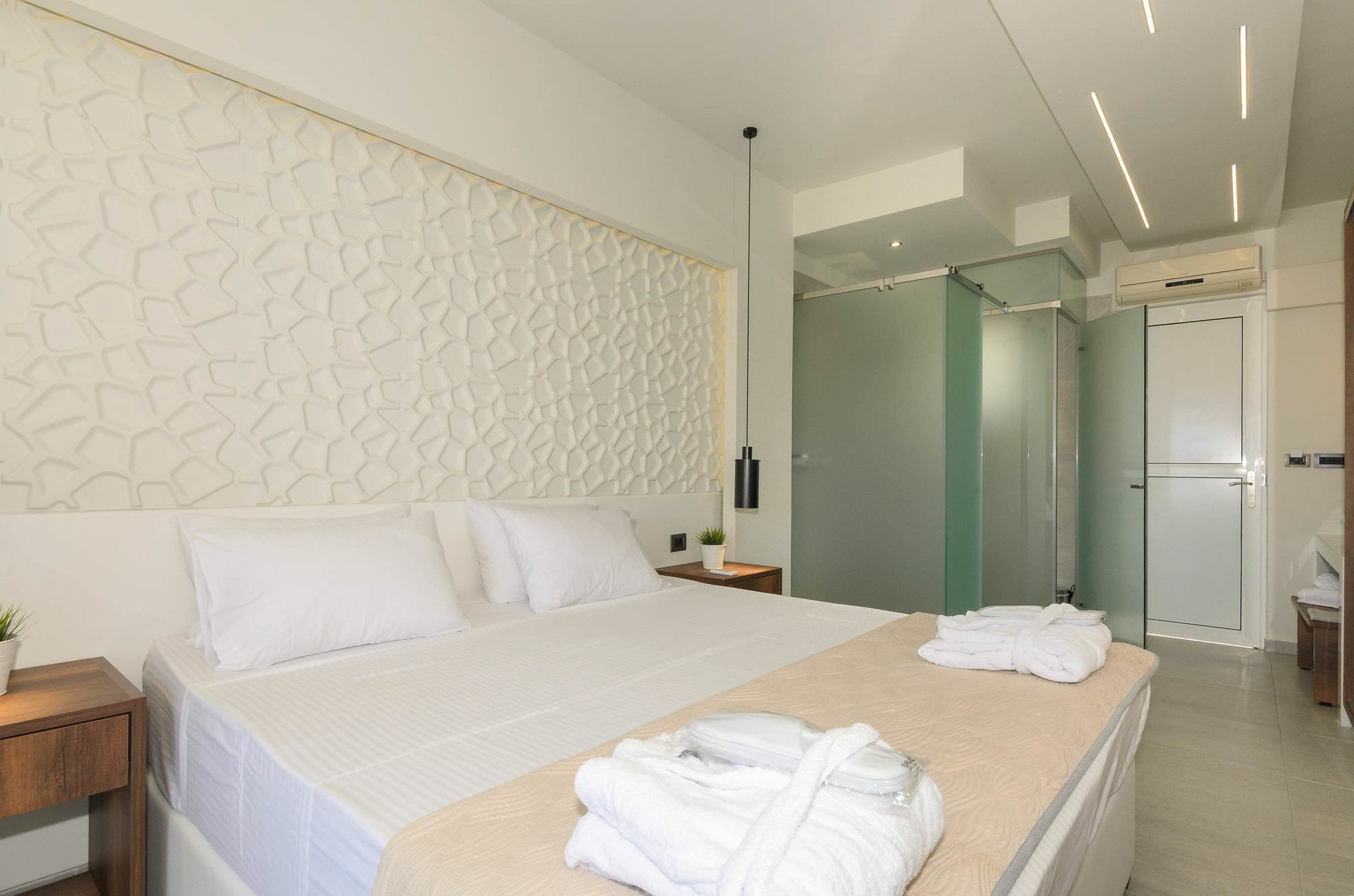 Litore Luxury Living Laganas Exterior photo